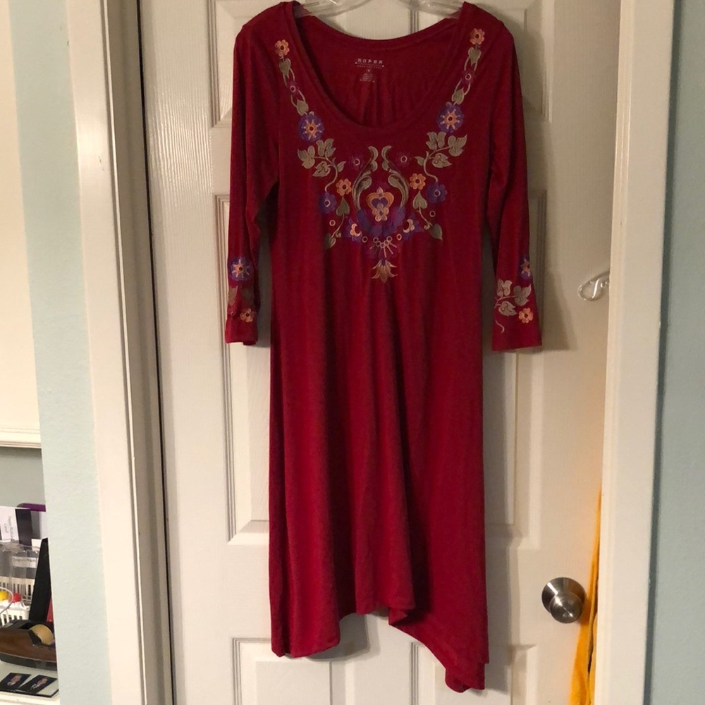 Roper brand embroidered dress